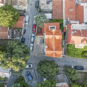 4-5 bedroom villa with Split City and Sea Views sleeps 8-10